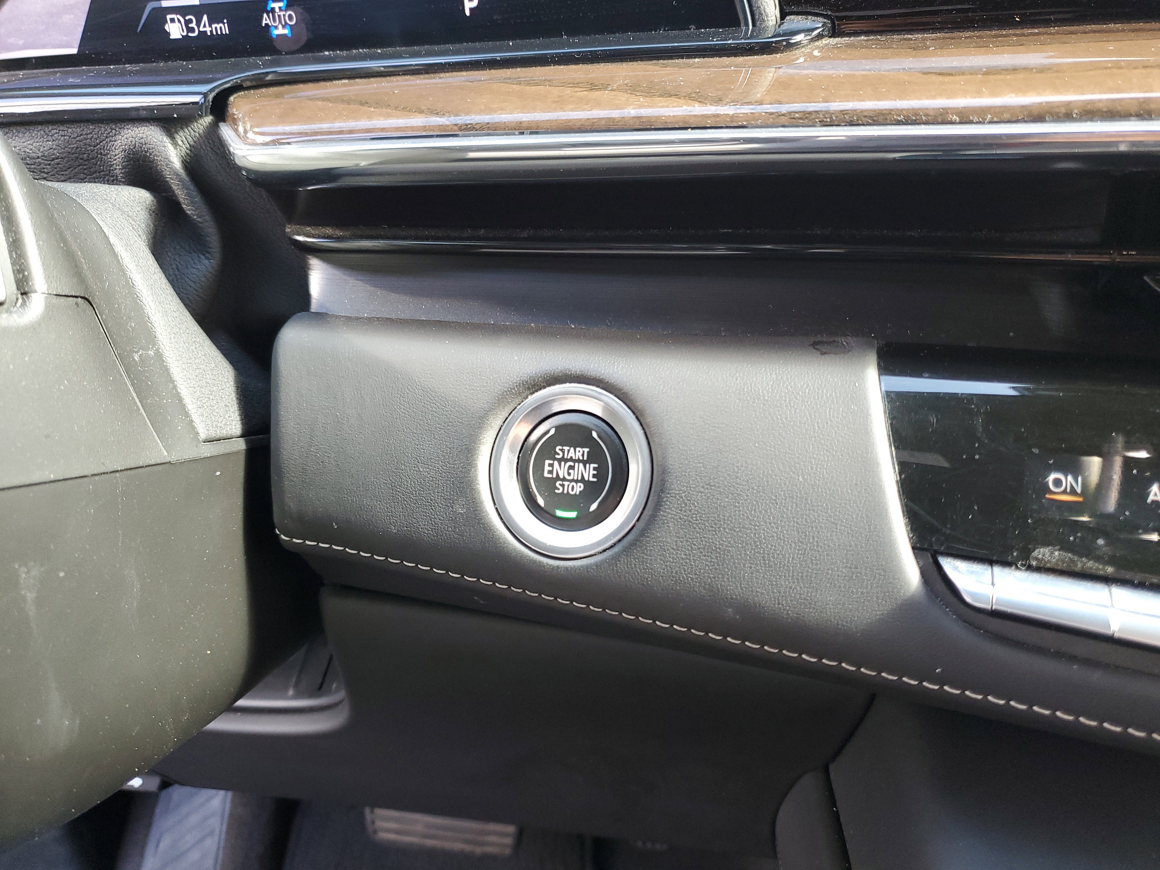 2023 Cadillac Escalade Sport Platinum