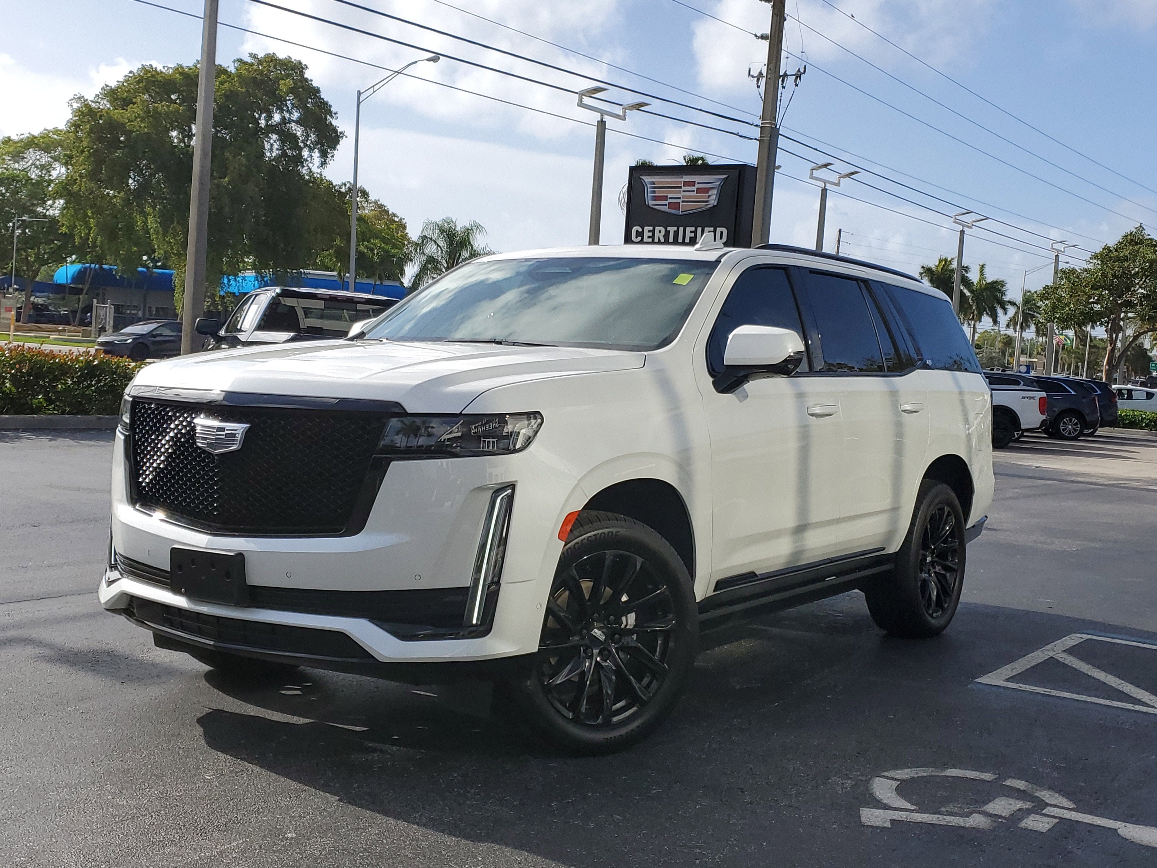 2023 Cadillac Escalade Sport Platinum