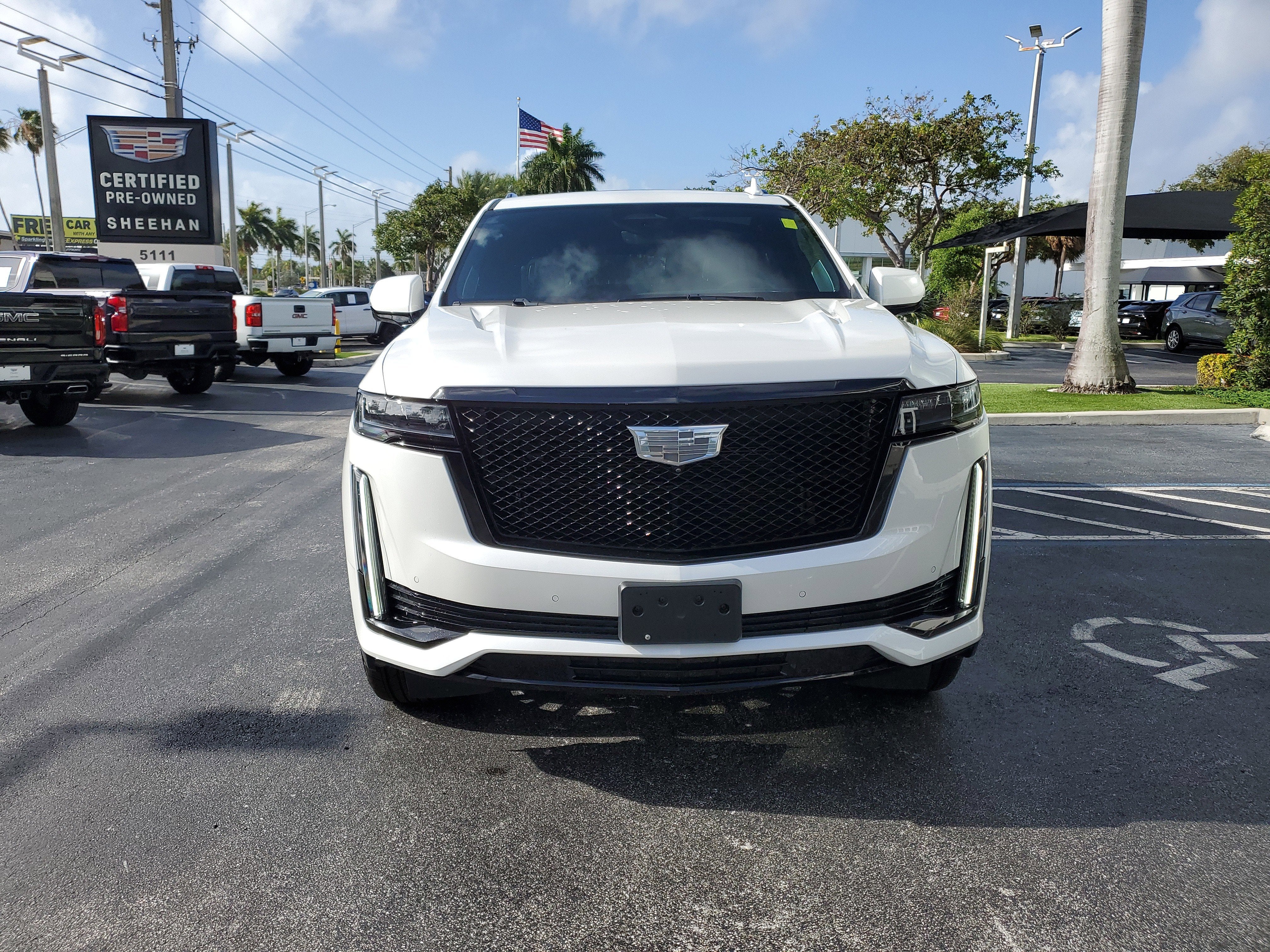 2023 Cadillac Escalade Sport Platinum