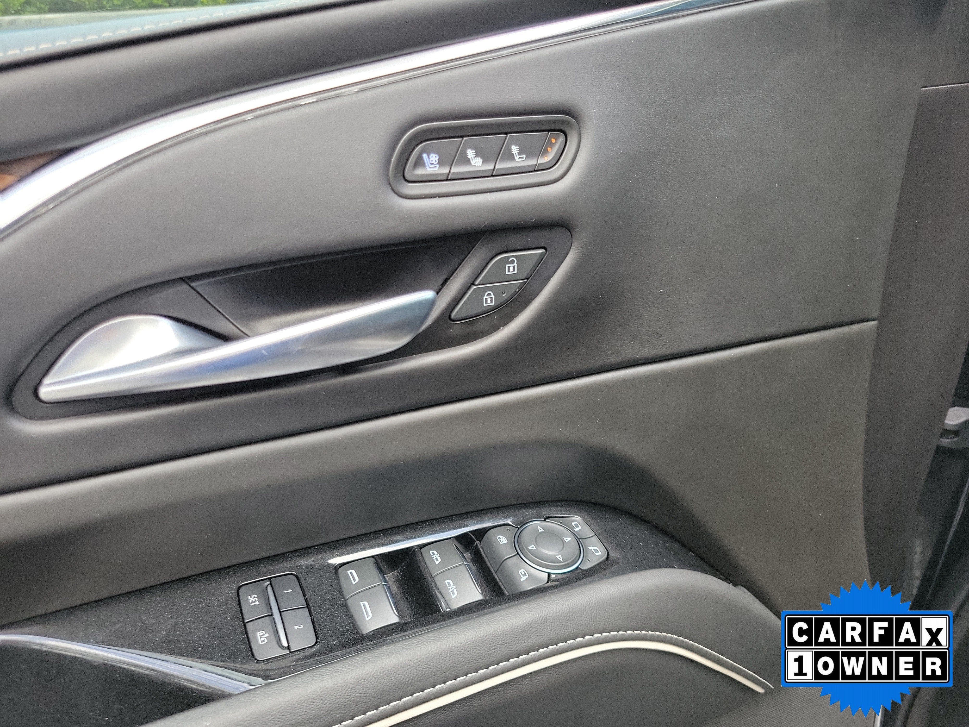 2023 Cadillac Escalade 4WD Sport Platinum