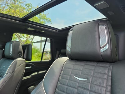 2023 Cadillac Escalade Sport Platinum