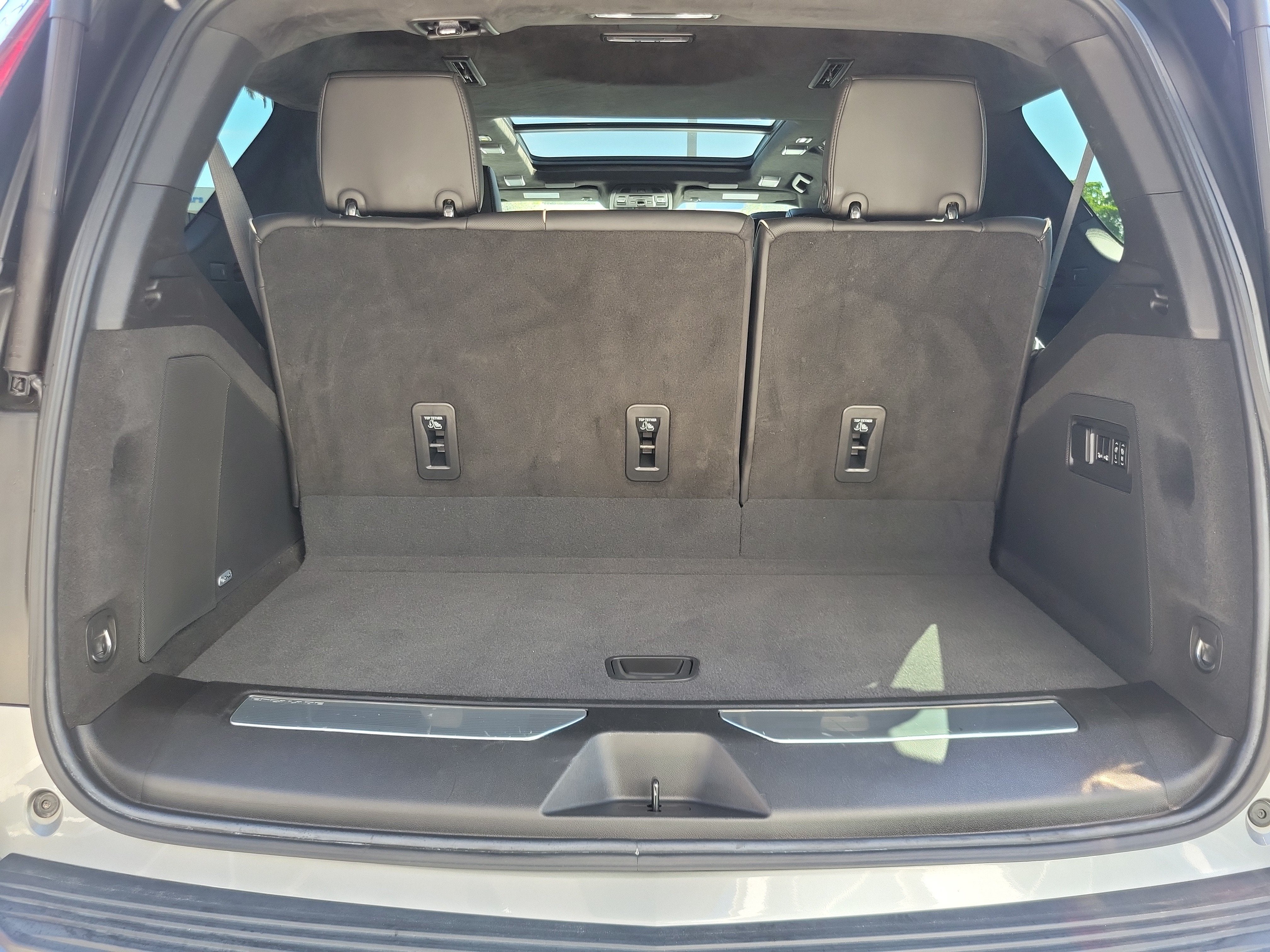 2023 Cadillac Escalade AWD V-Series