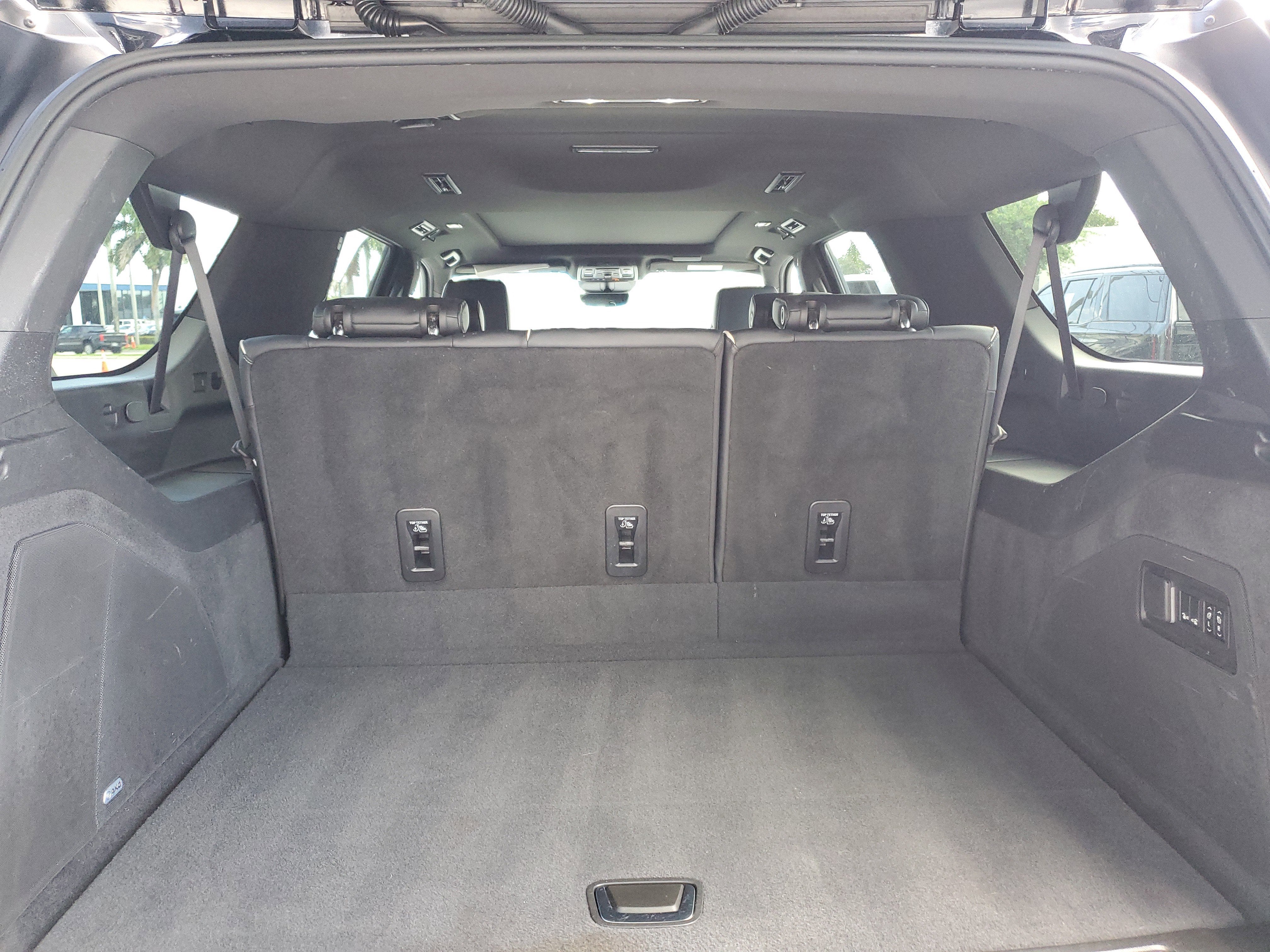 2022 Cadillac Escalade ESV Sport