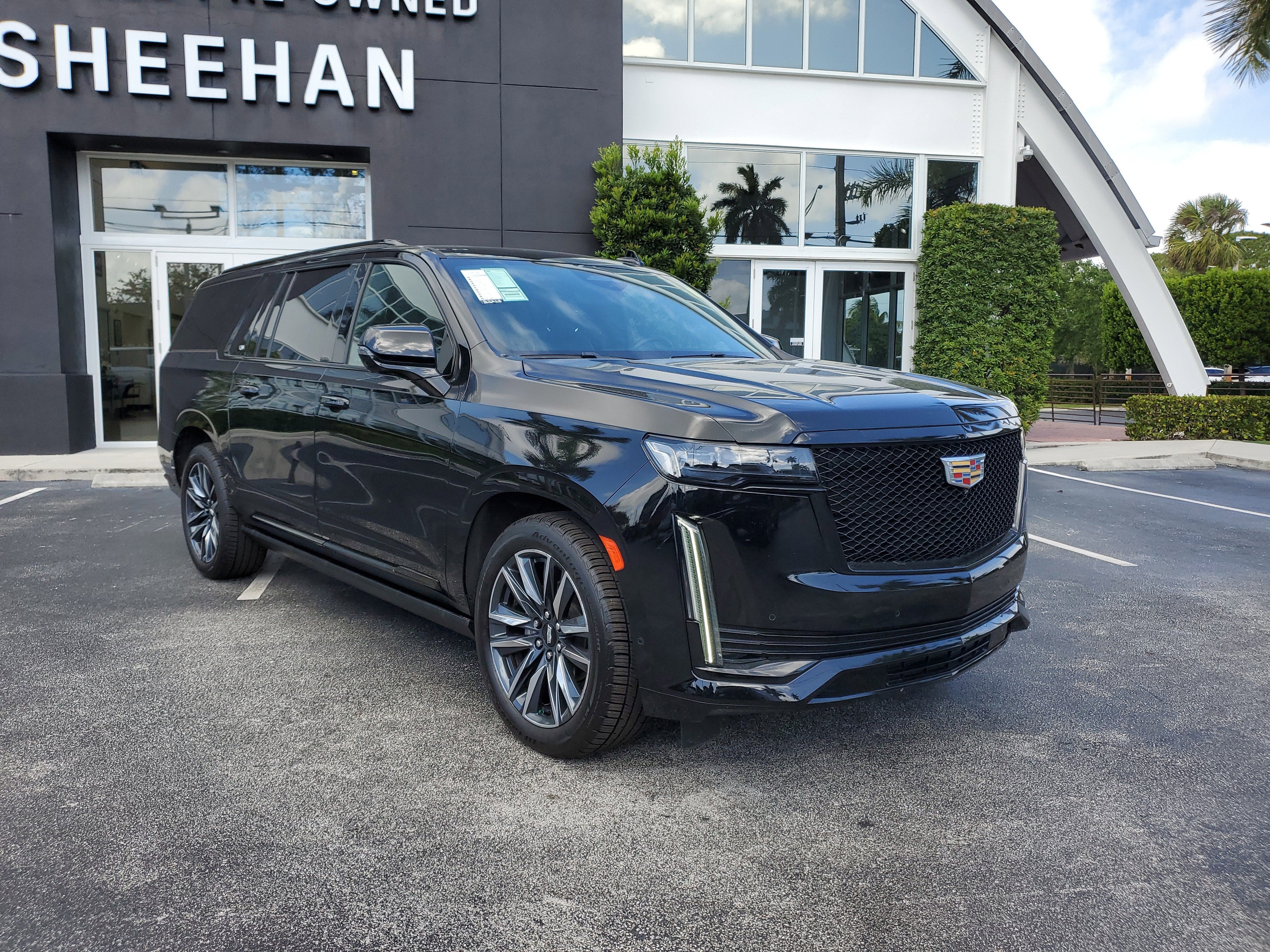 2022 Cadillac Escalade ESV Sport