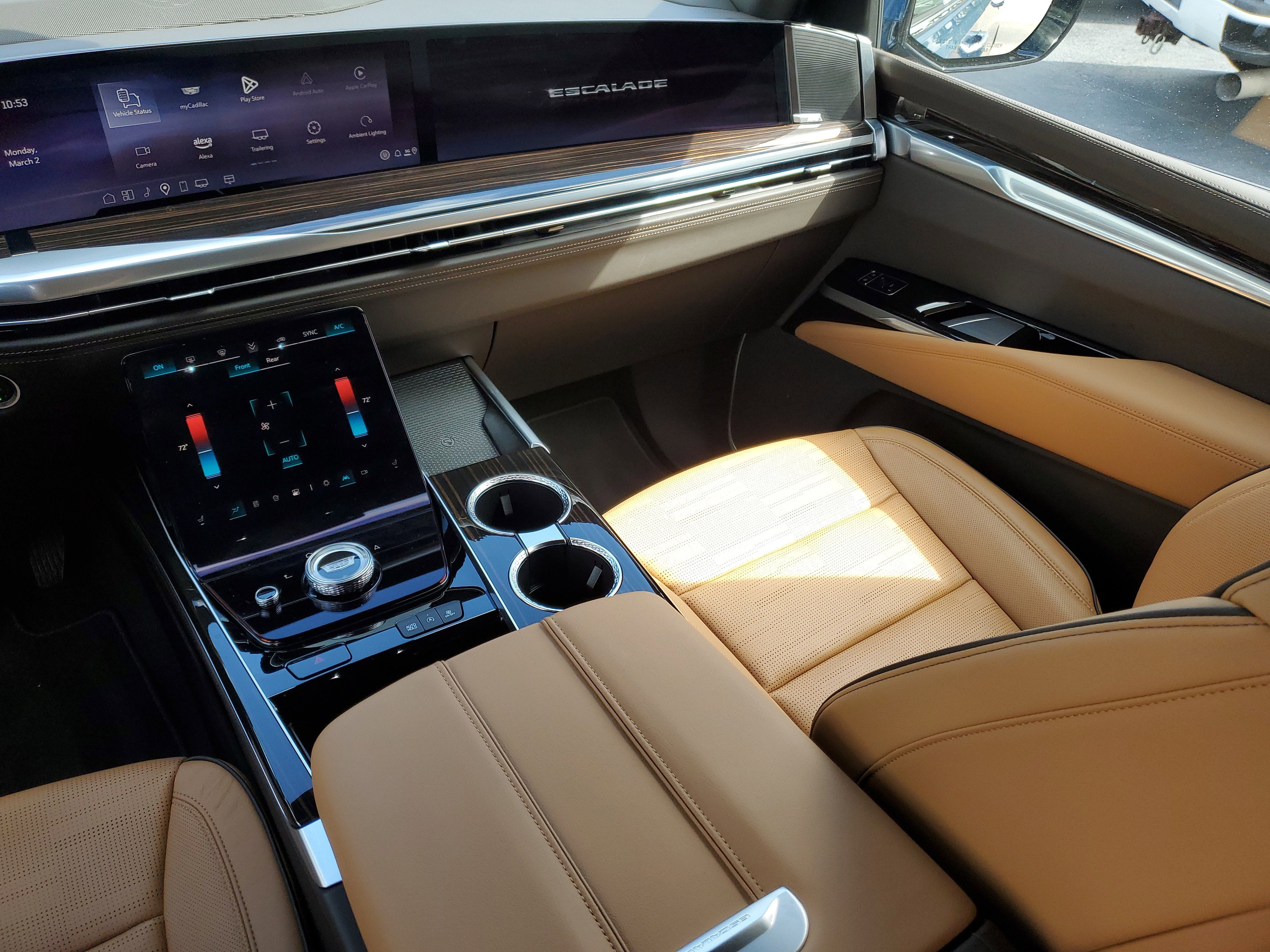 2025 Cadillac Escalade Premium Luxury