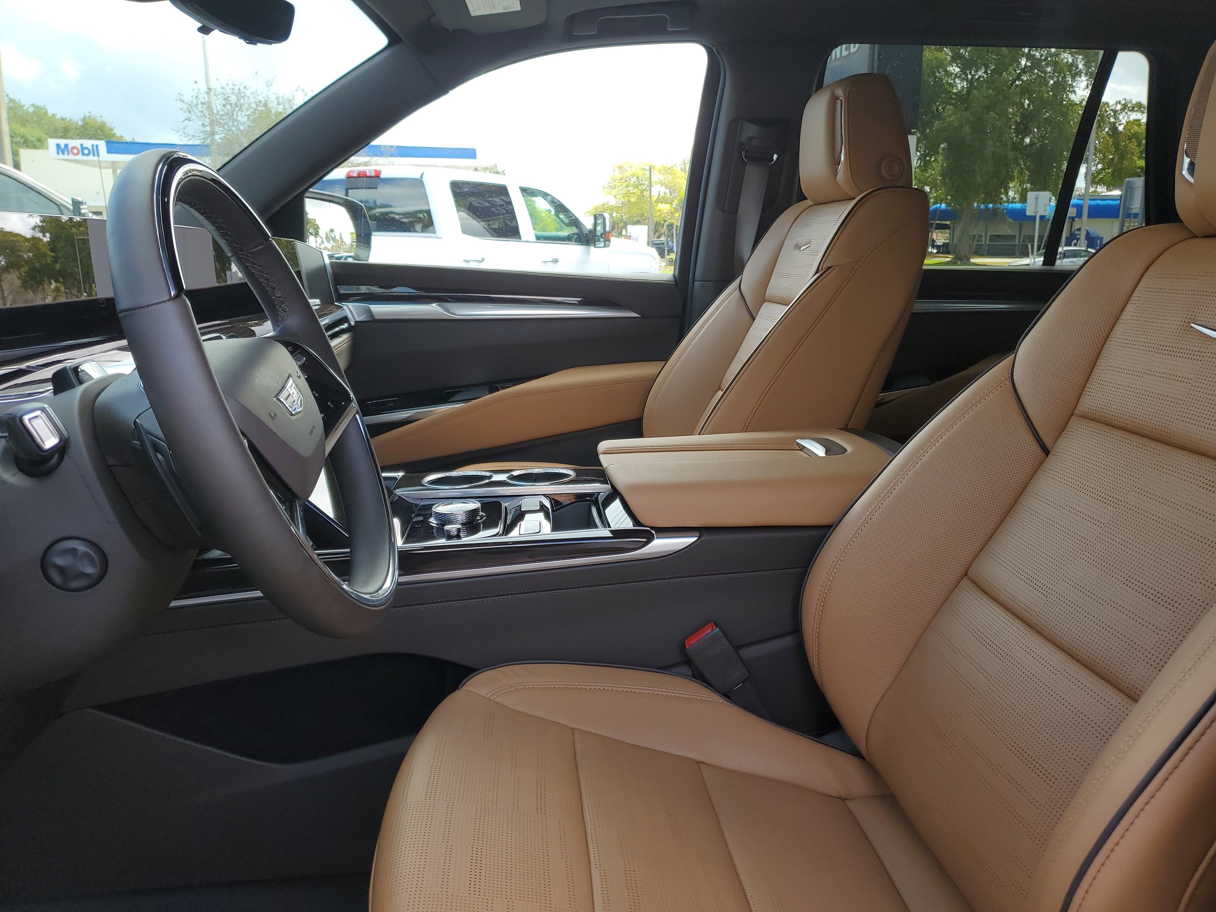 2025 Cadillac Escalade Premium Luxury