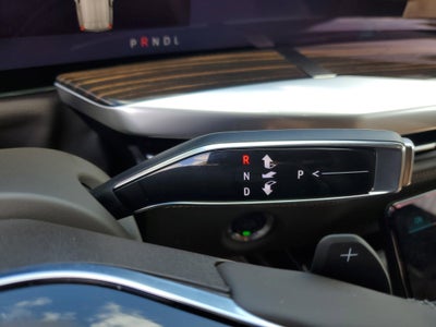 2025 Cadillac Escalade Premium Luxury