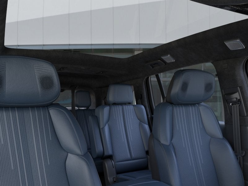 2025 Cadillac Escalade IQ Luxury 2 - Photo 25