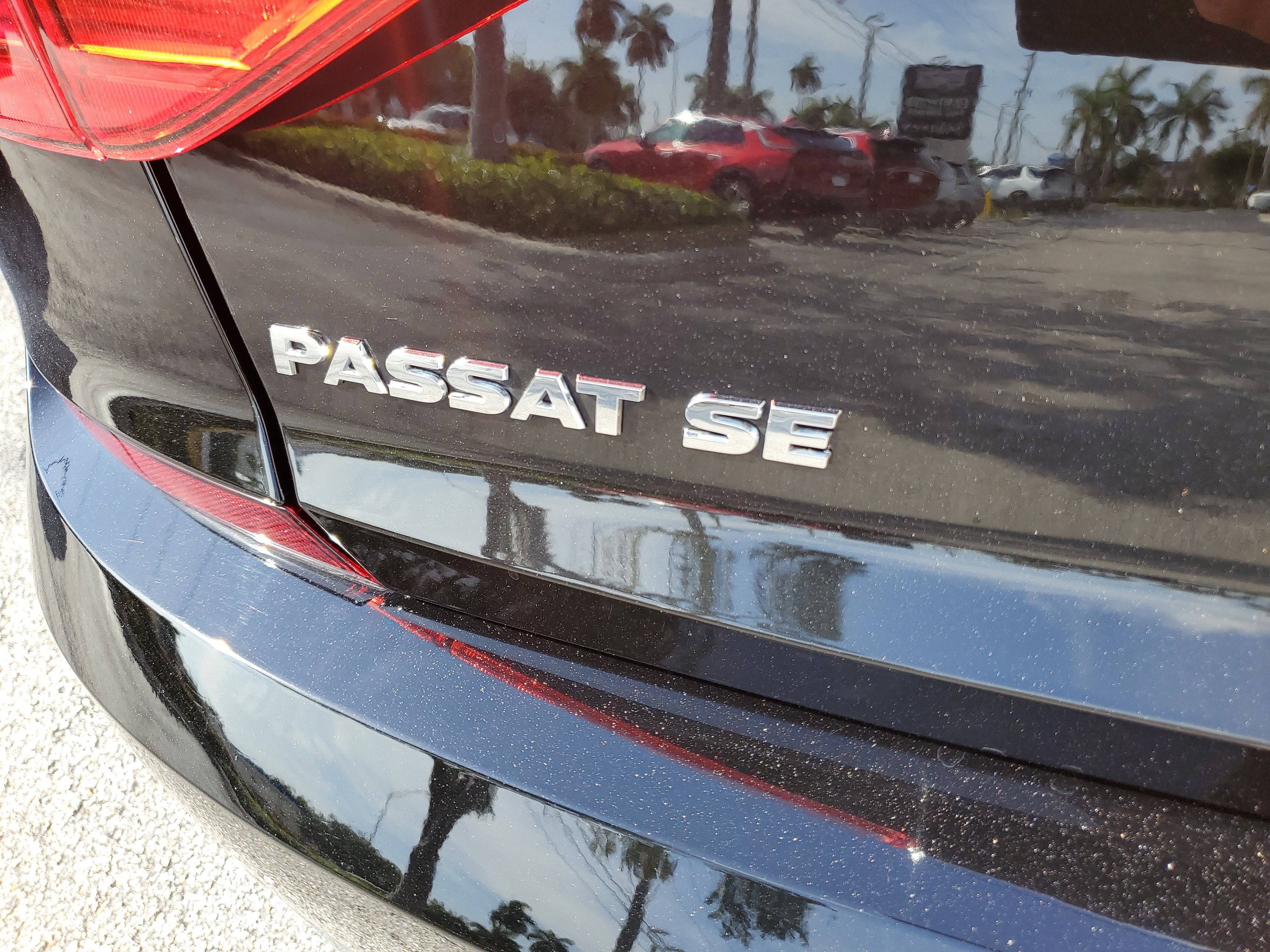 2016 Volkswagen Passat 1.8T SE