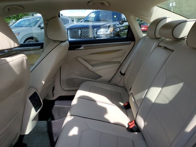 2016 Volkswagen Passat 1.8T SE