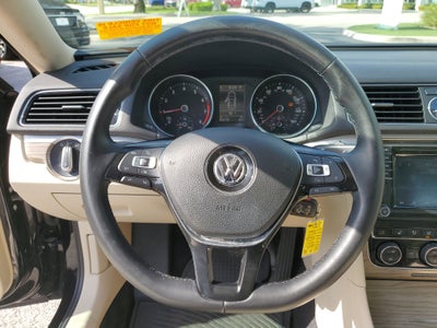 2016 Volkswagen Passat 1.8T SE