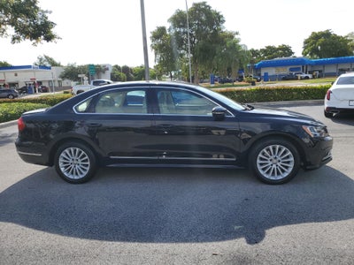 2016 Volkswagen Passat 1.8T SE