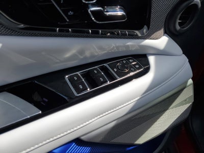 2025 Cadillac OPTIQ Luxury 1