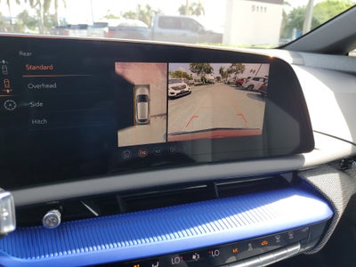 2025 Cadillac OPTIQ Luxury 1
