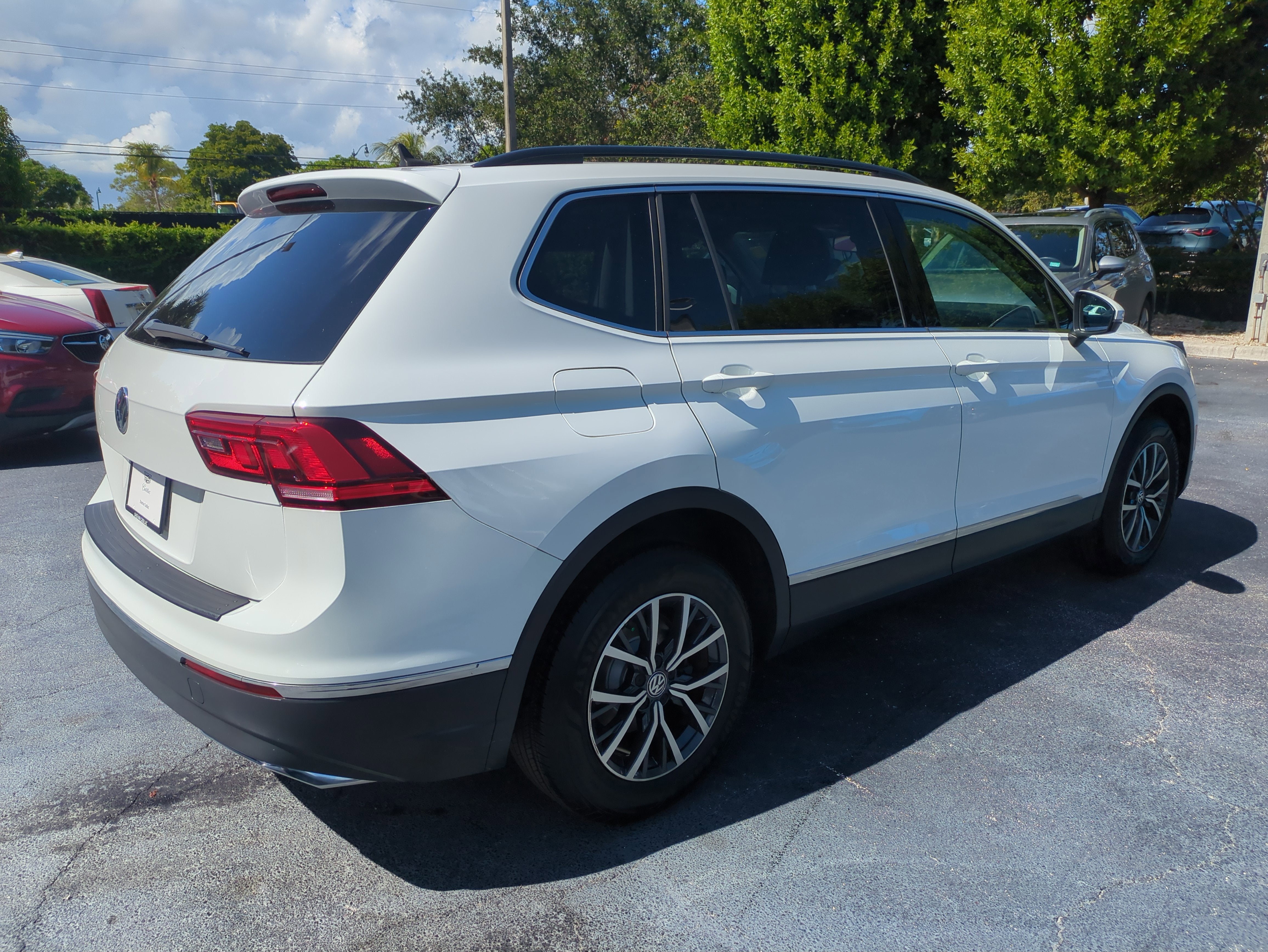 2020 Volkswagen Tiguan SE