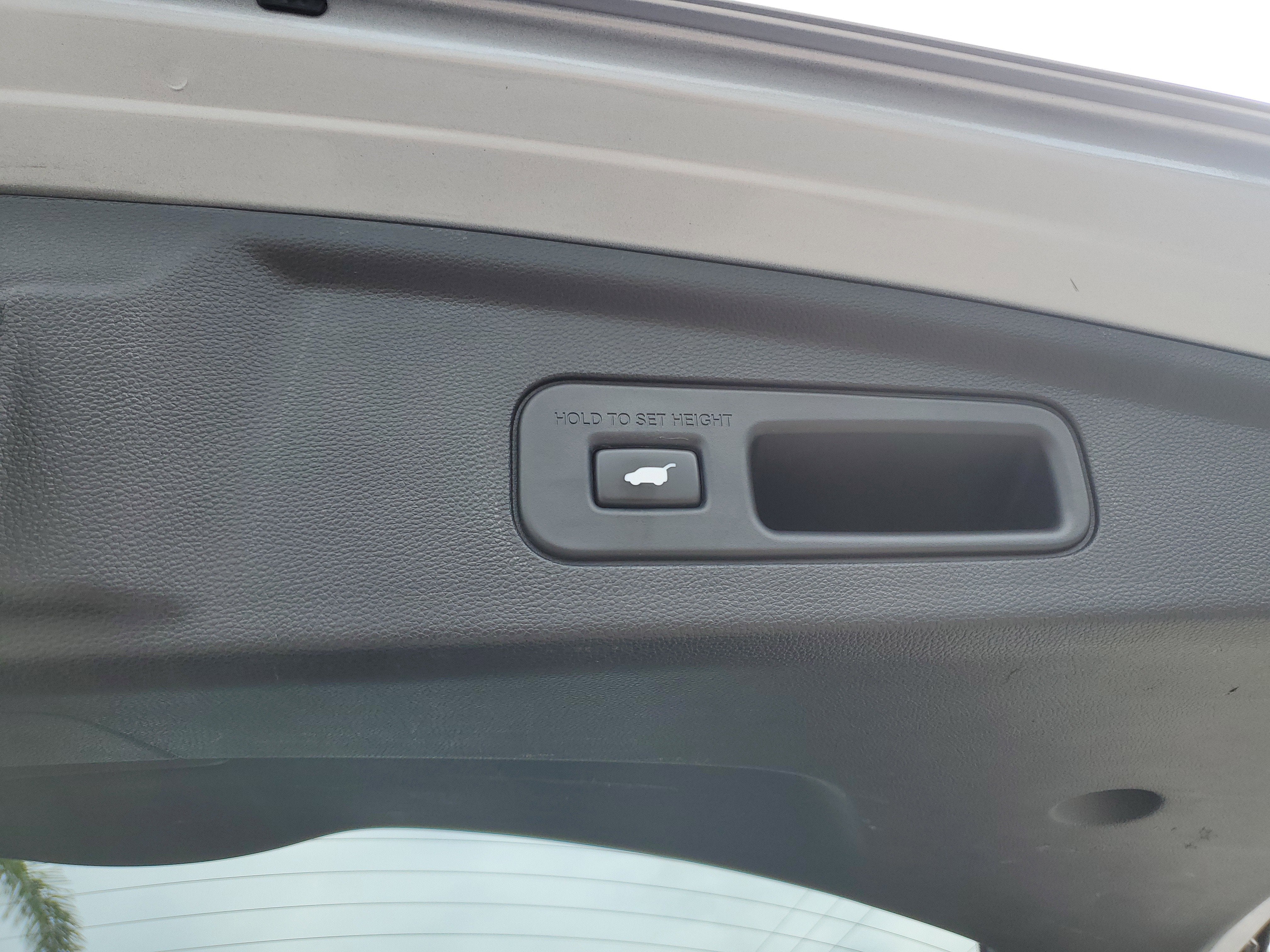 2022 Acura MDX w/A-Spec Package