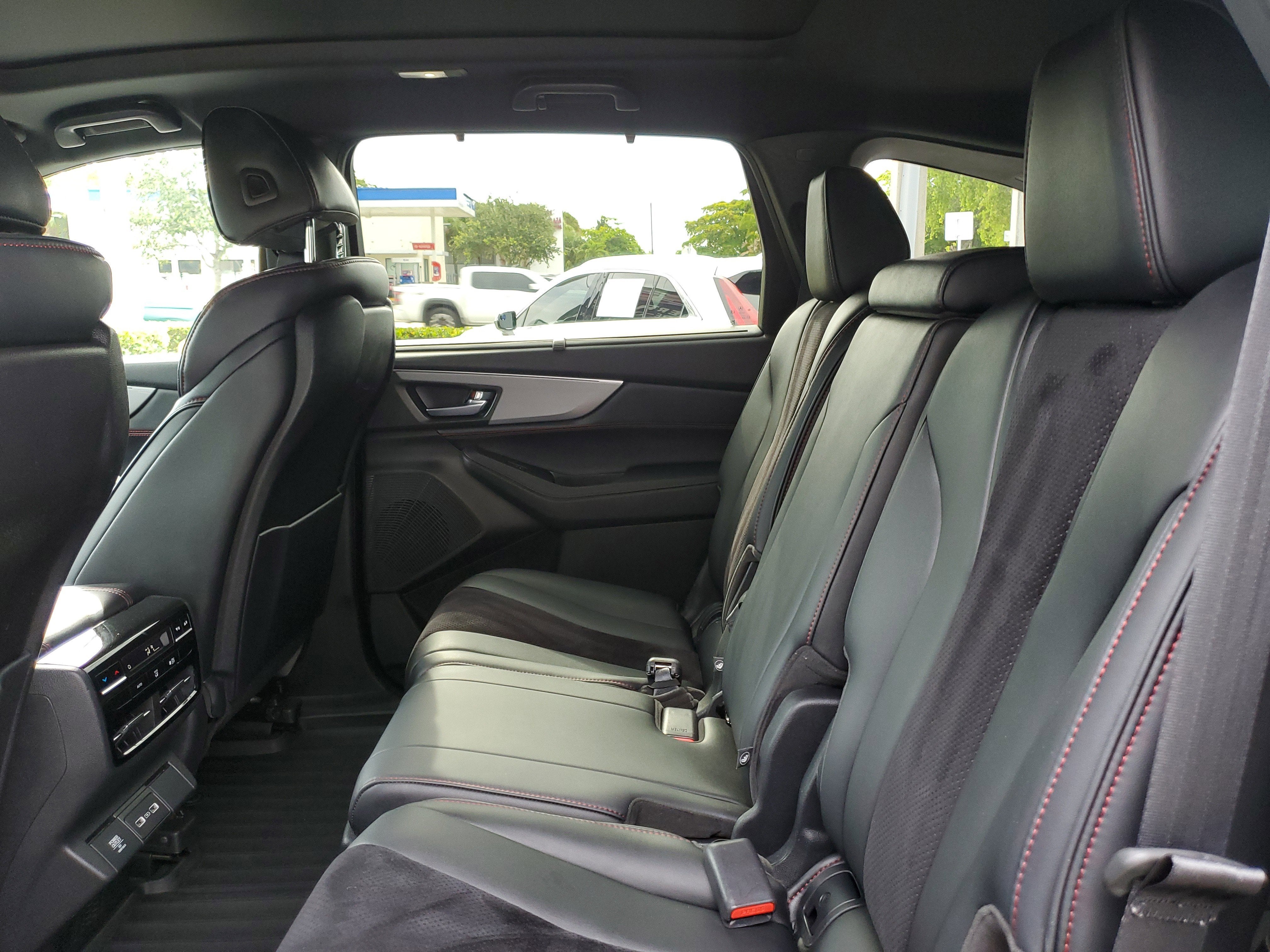2022 Acura MDX w/A-Spec Package