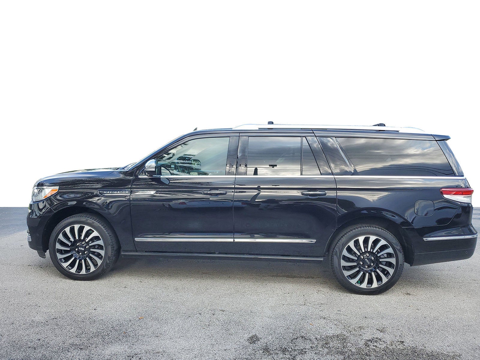 2023 Lincoln Navigator L Black Label