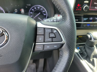 2023 Toyota Sienna Limited