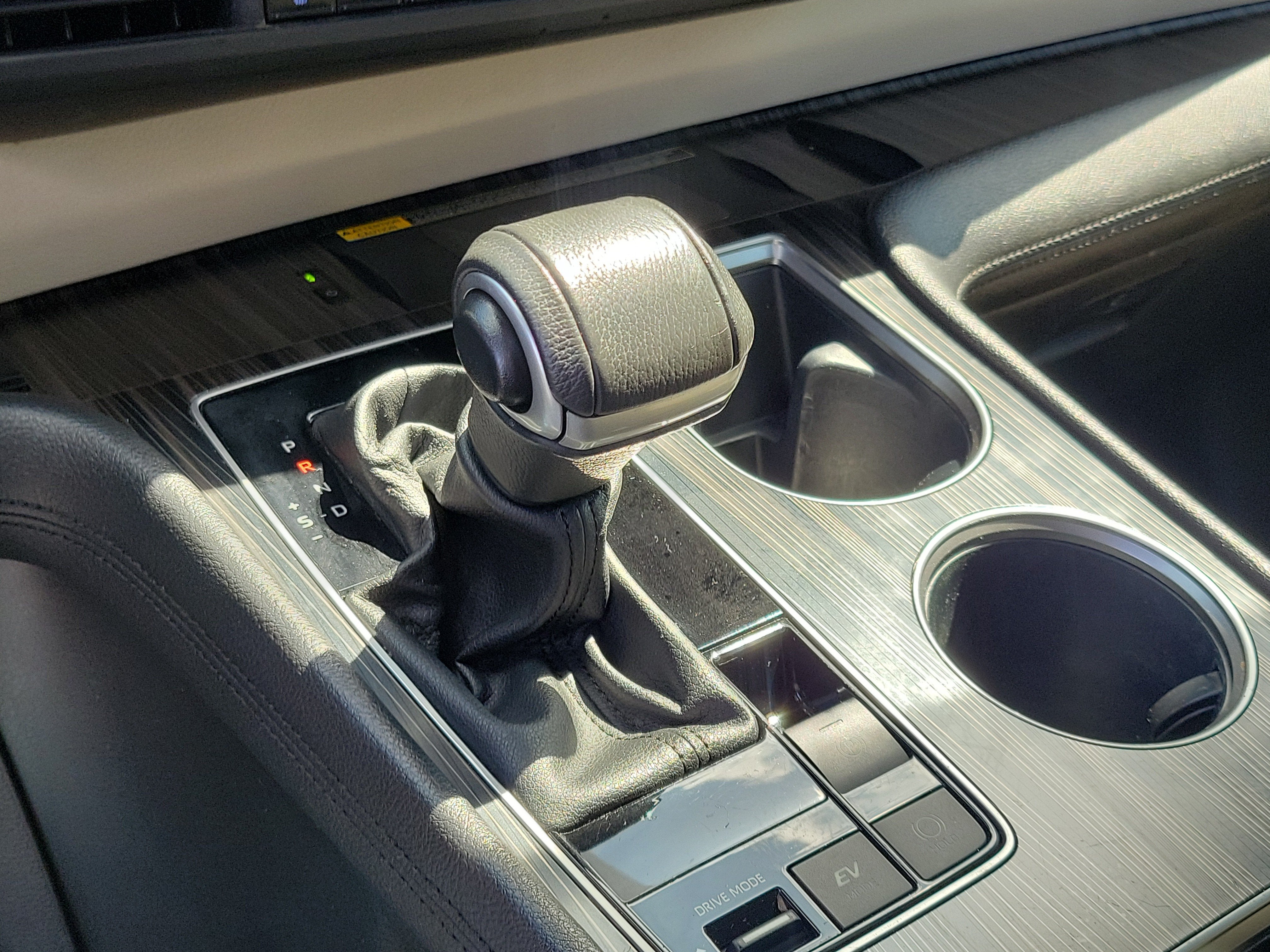2023 Toyota Sienna Limited