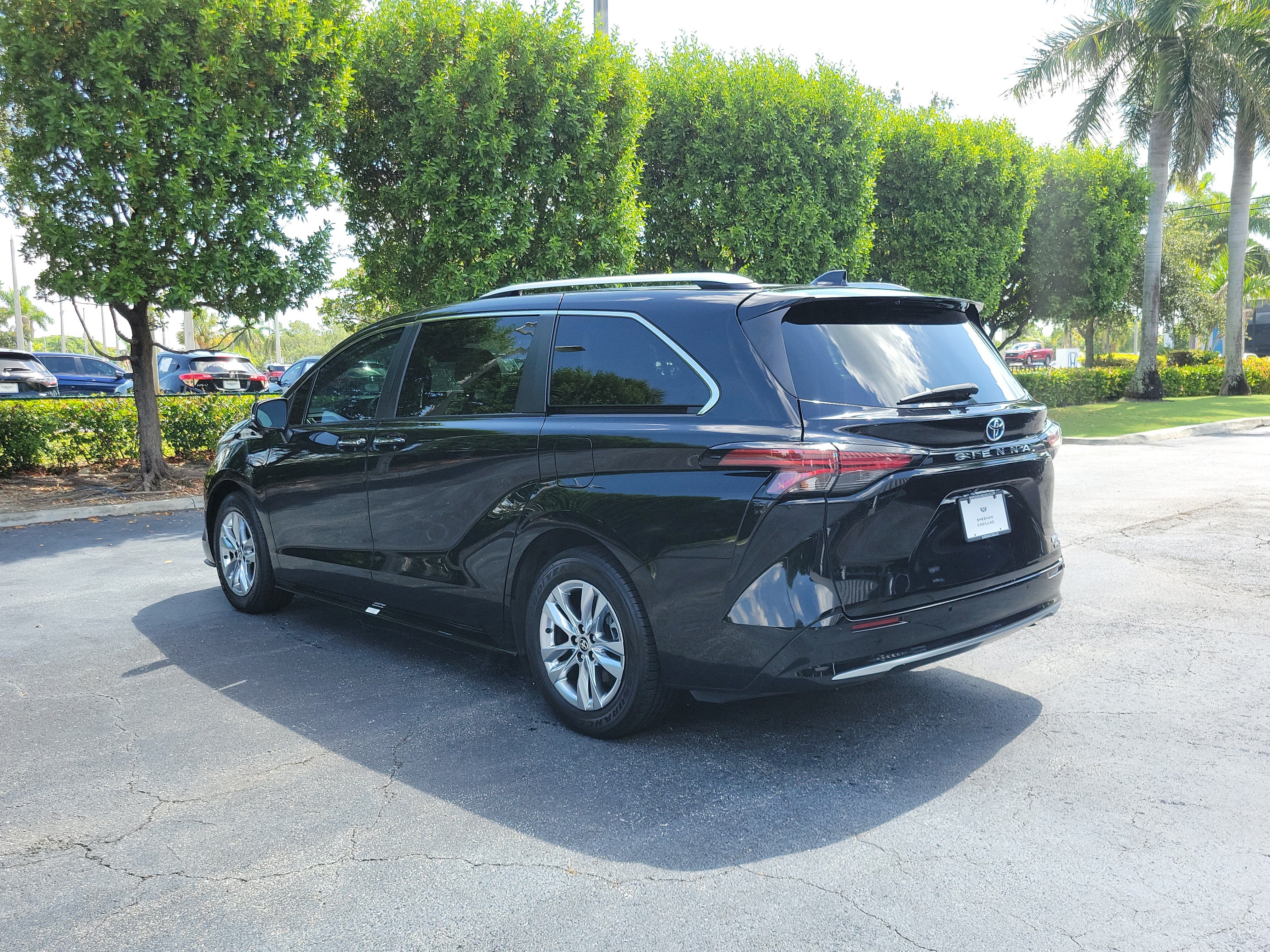 2023 Toyota Sienna Limited