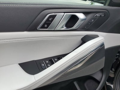 2023 BMW X6 xDrive40i