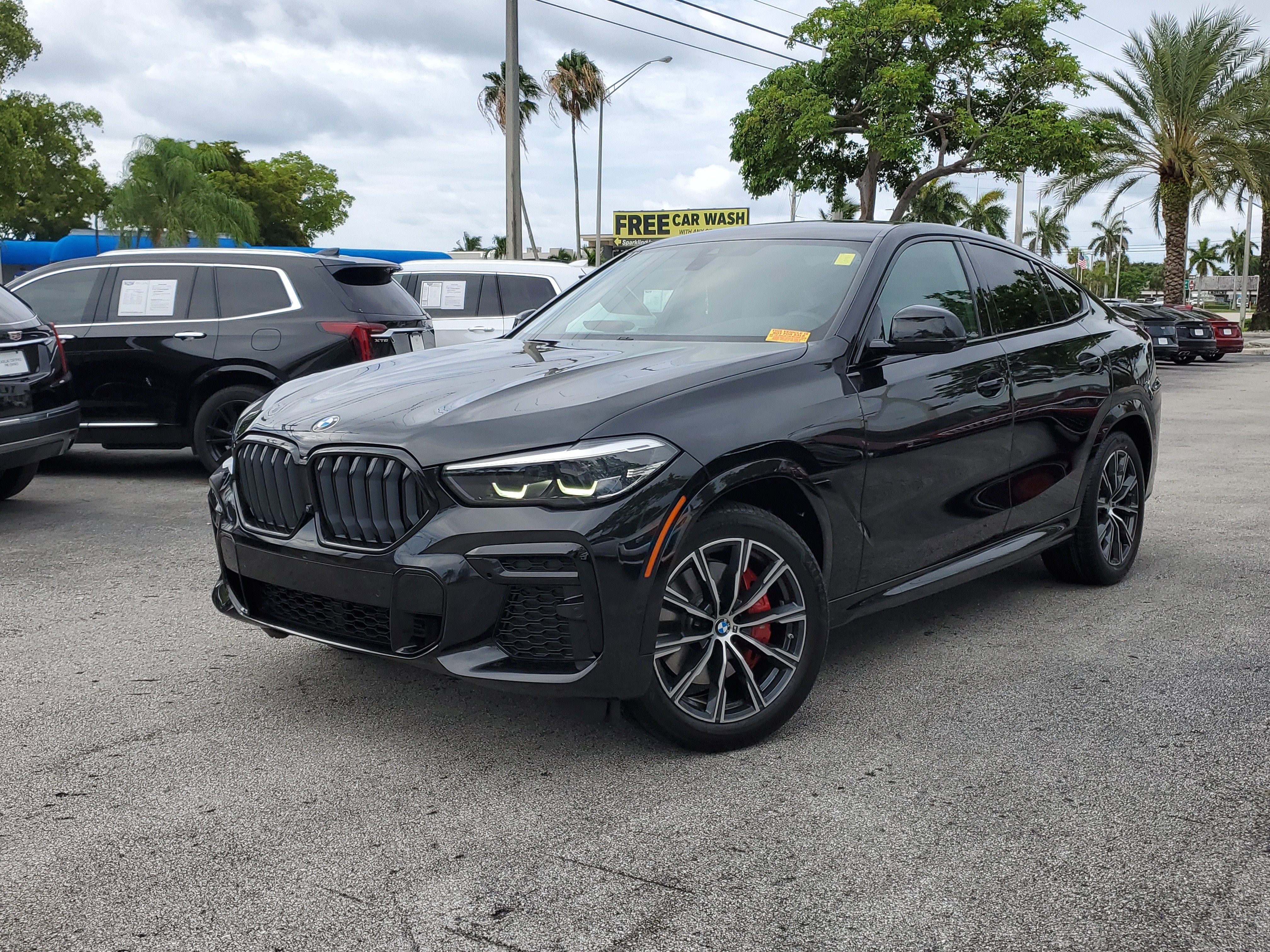2023 BMW X6 xDrive40i