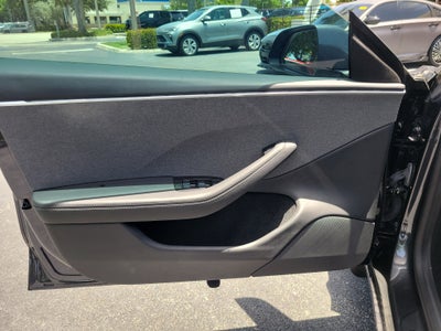 2024 Tesla Model 3 LONG RANGE