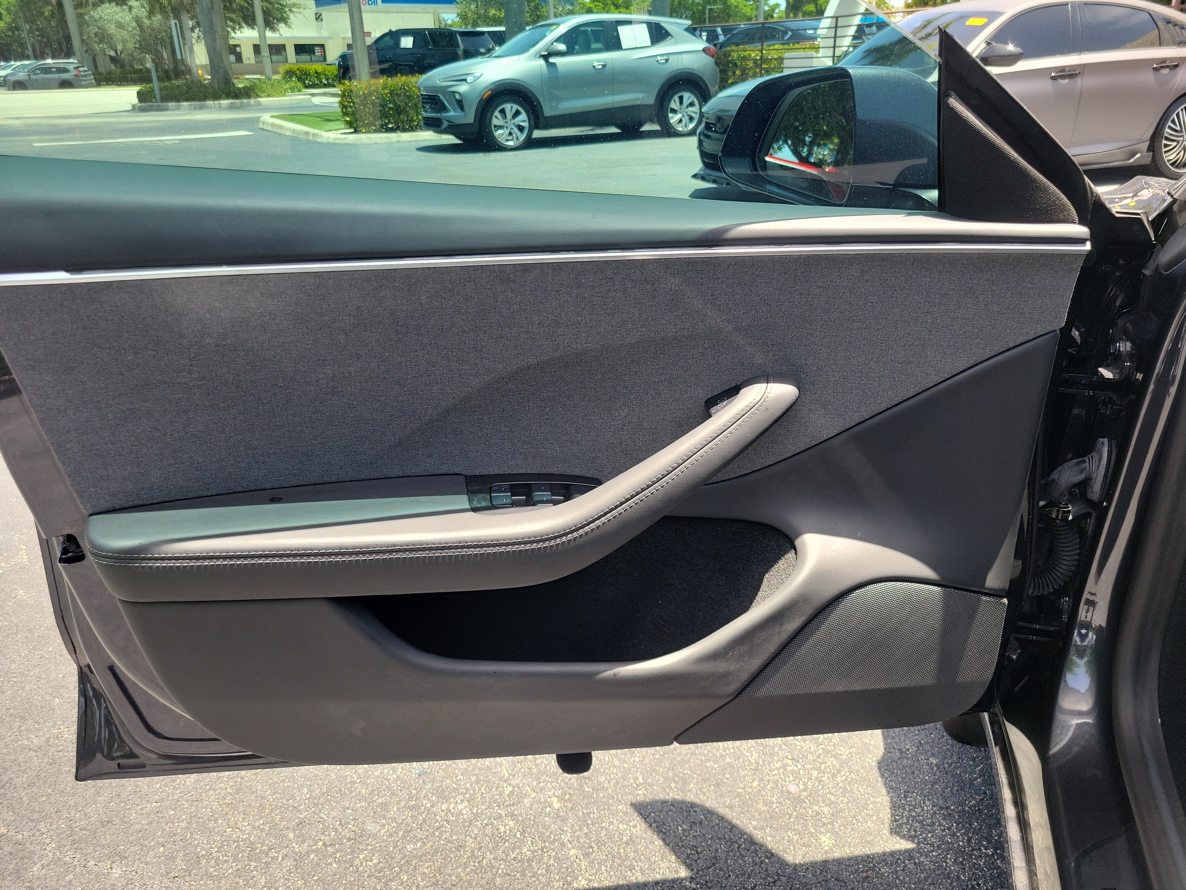 2024 Tesla Model 3 LONG RANGE