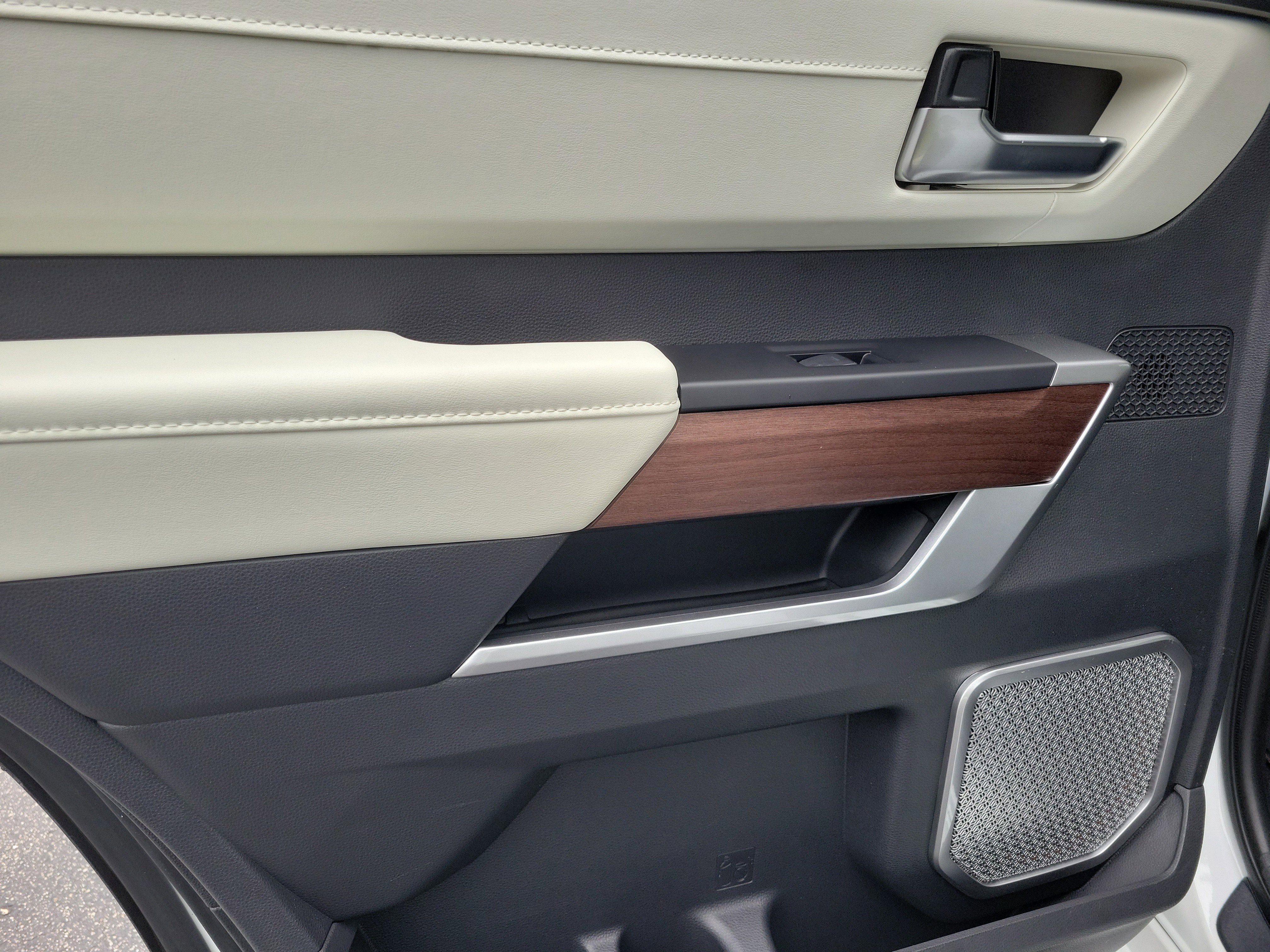 2024 Toyota Sequoia SR5