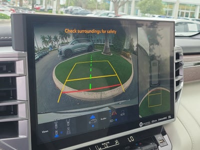 2024 Toyota Sequoia SR5