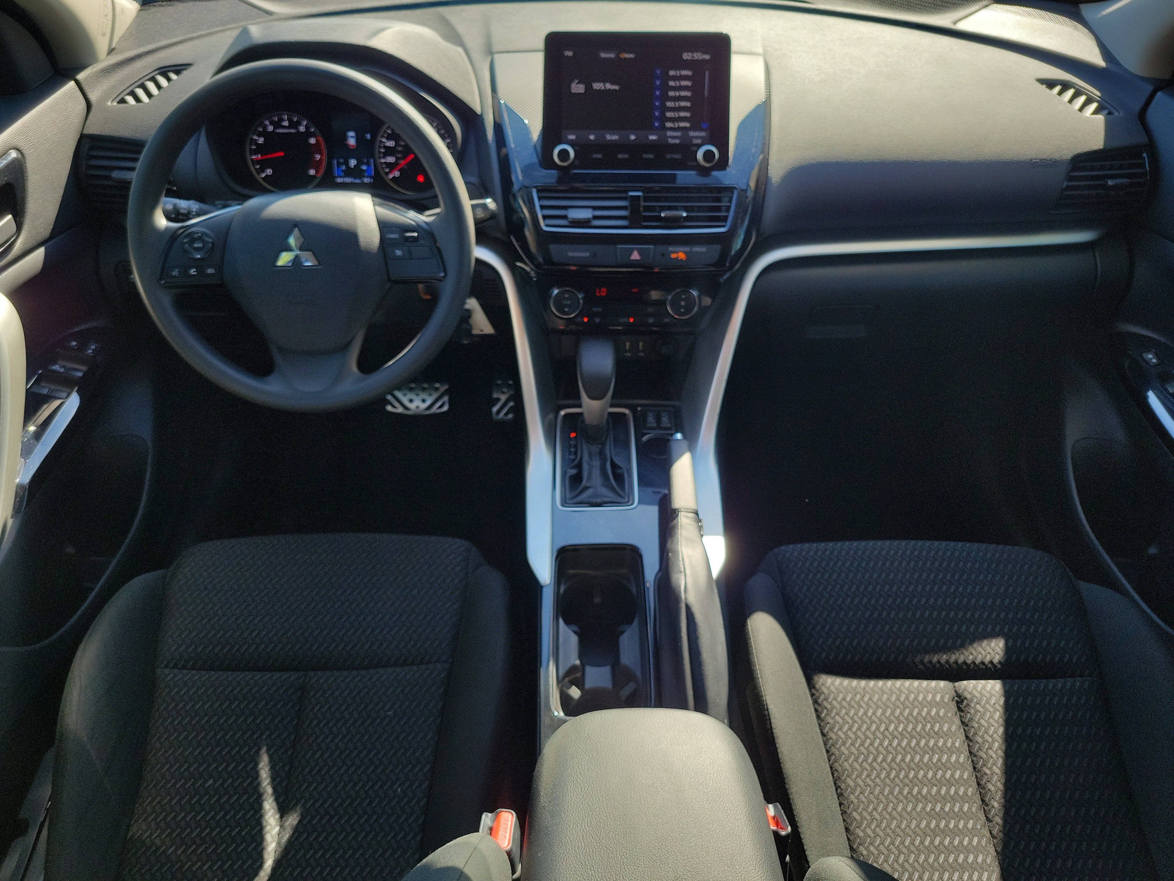 2022 Mitsubishi Eclipse Cross LE