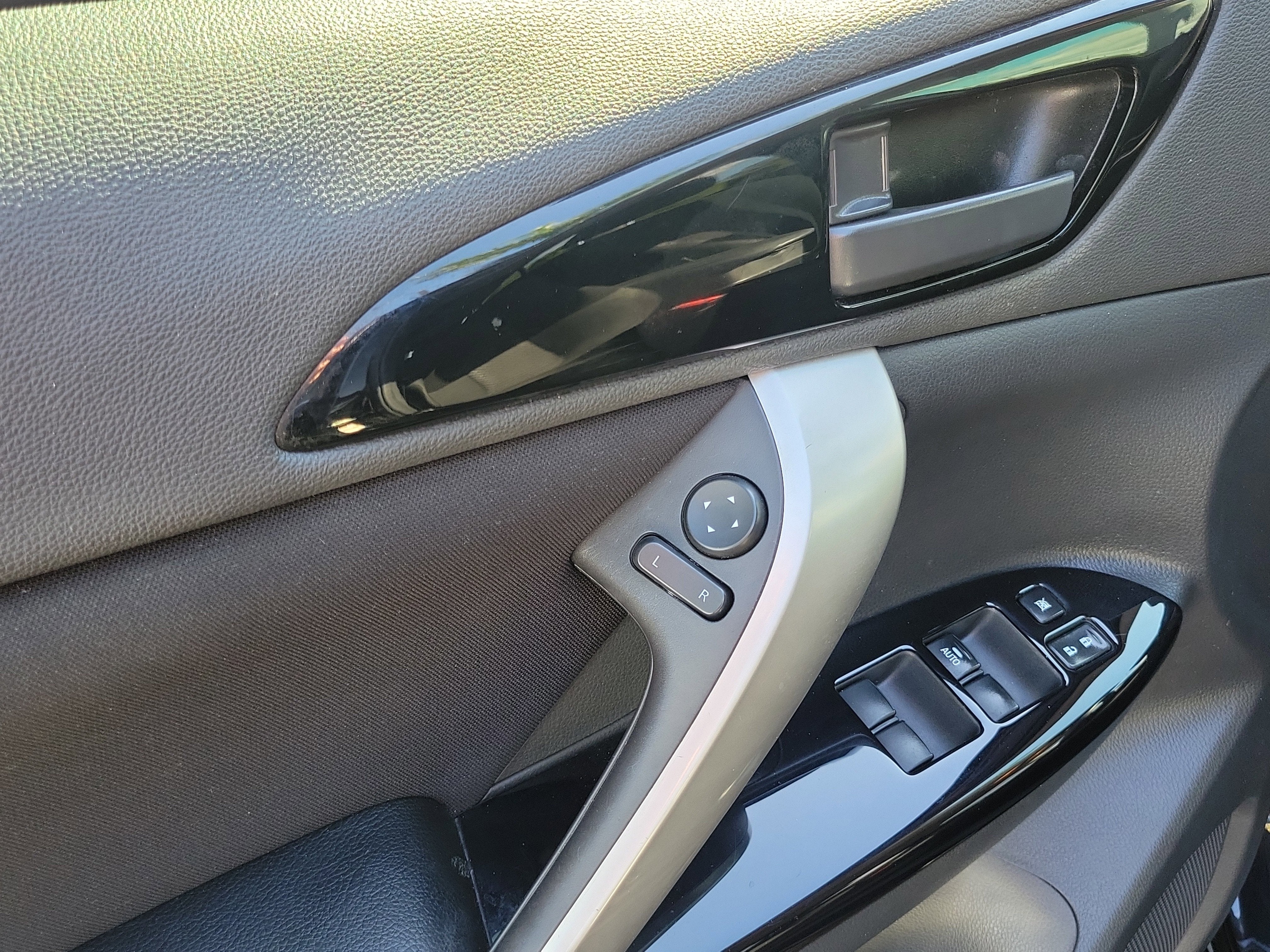 2022 Mitsubishi Eclipse Cross LE