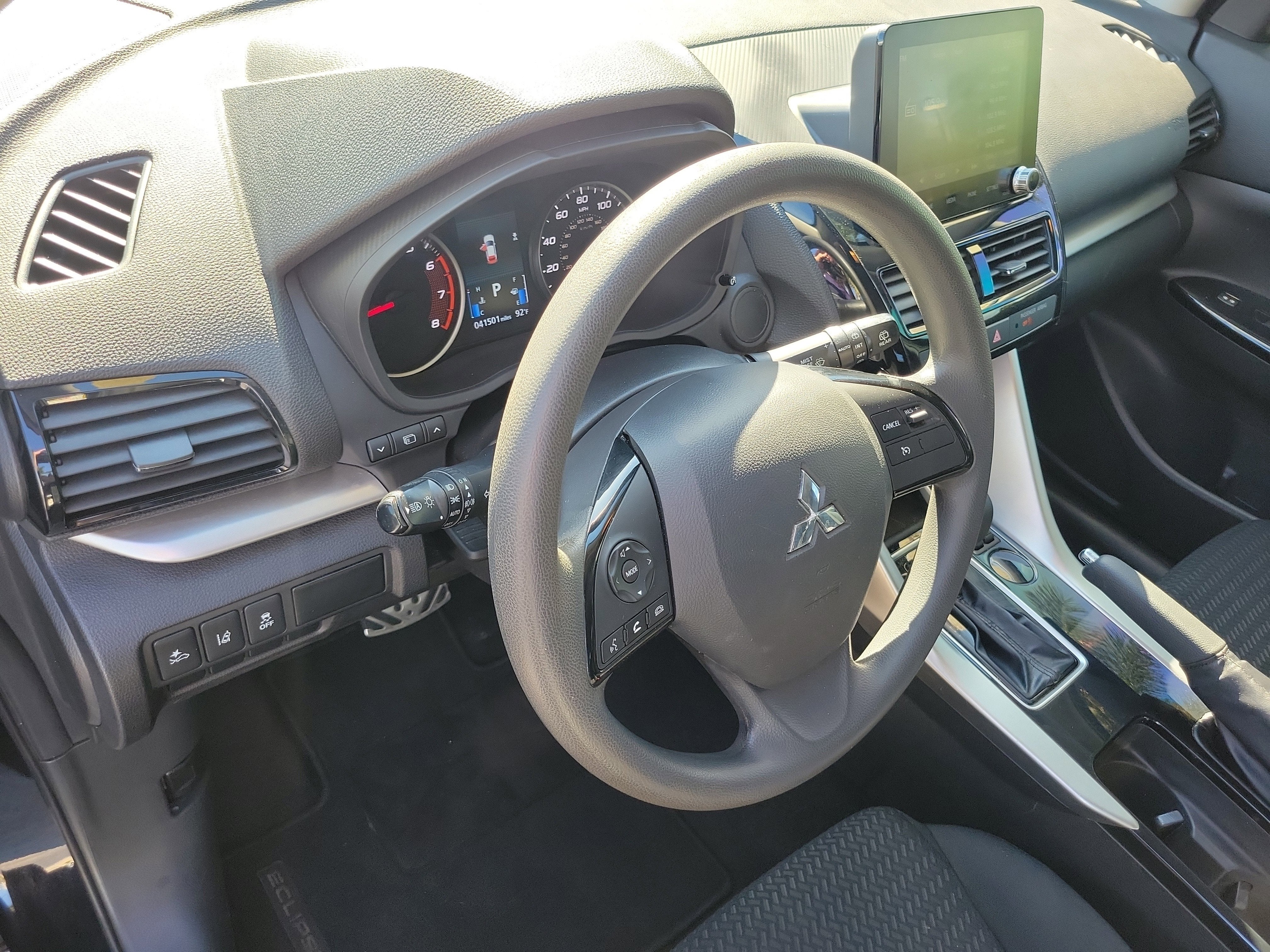 2022 Mitsubishi Eclipse Cross LE