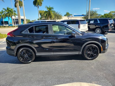 2022 Mitsubishi Eclipse Cross LE