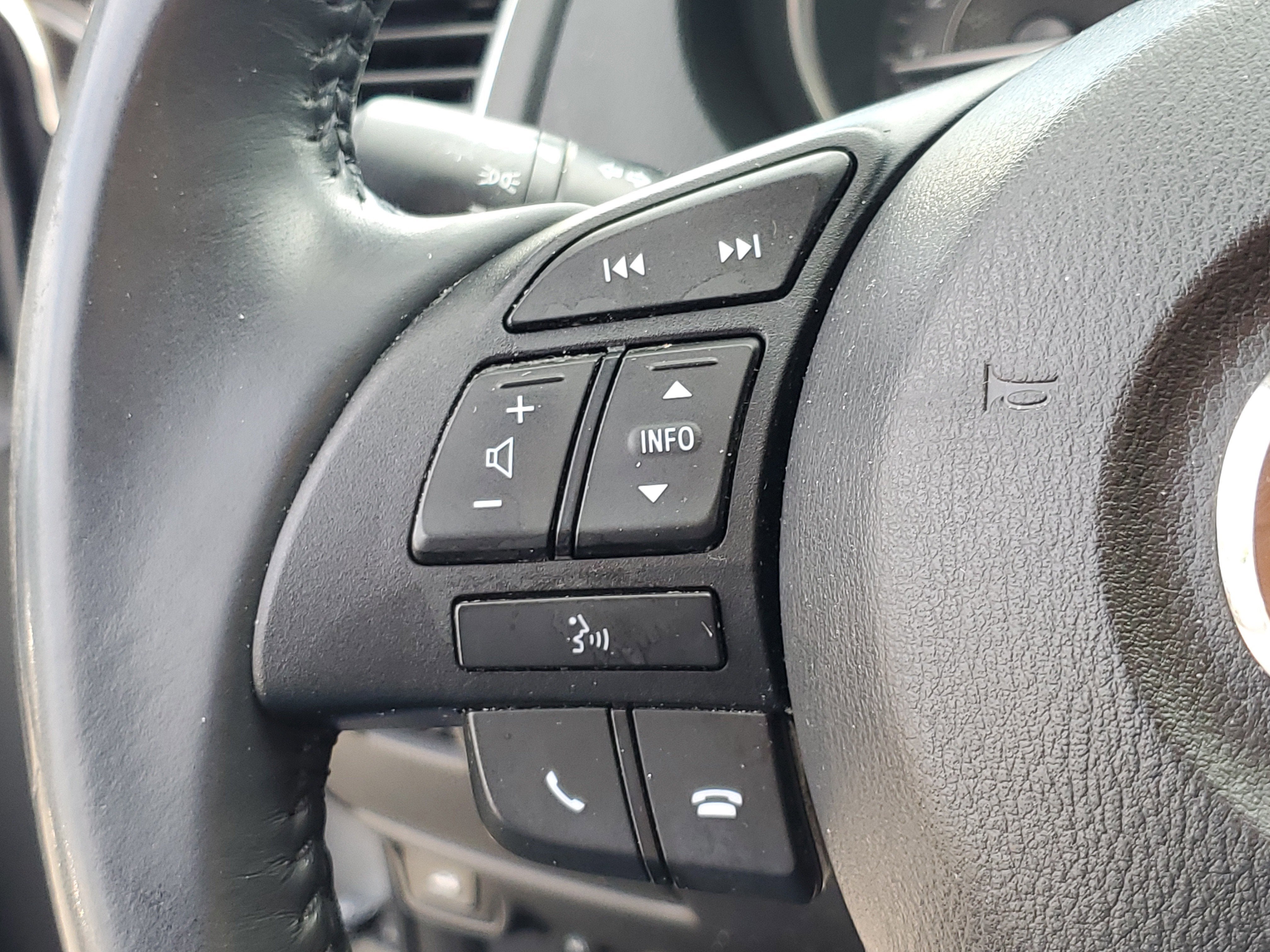 2015 Mazda Mazda6 i Touring