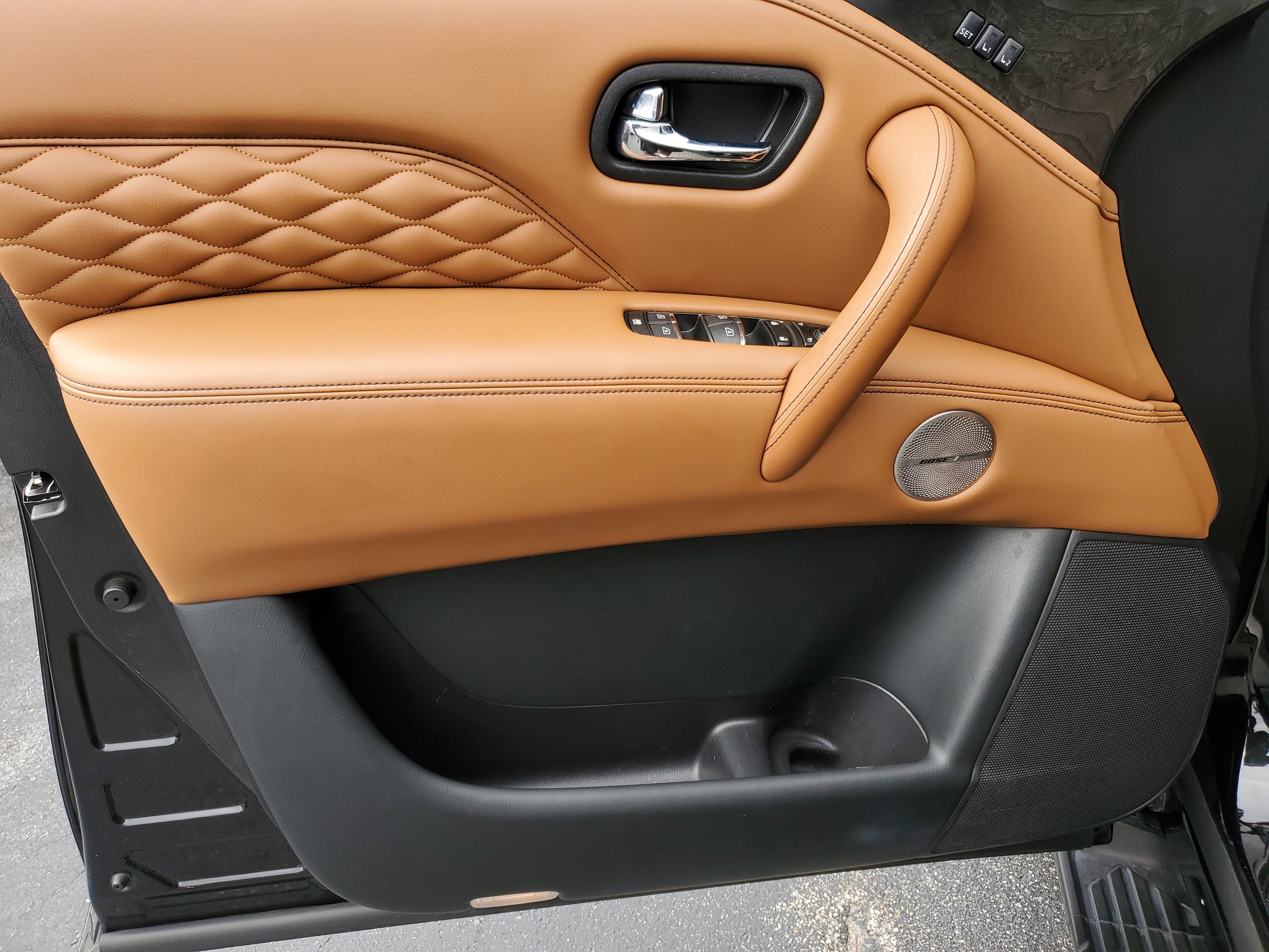 2022 INFINITI QX80 SENSORY