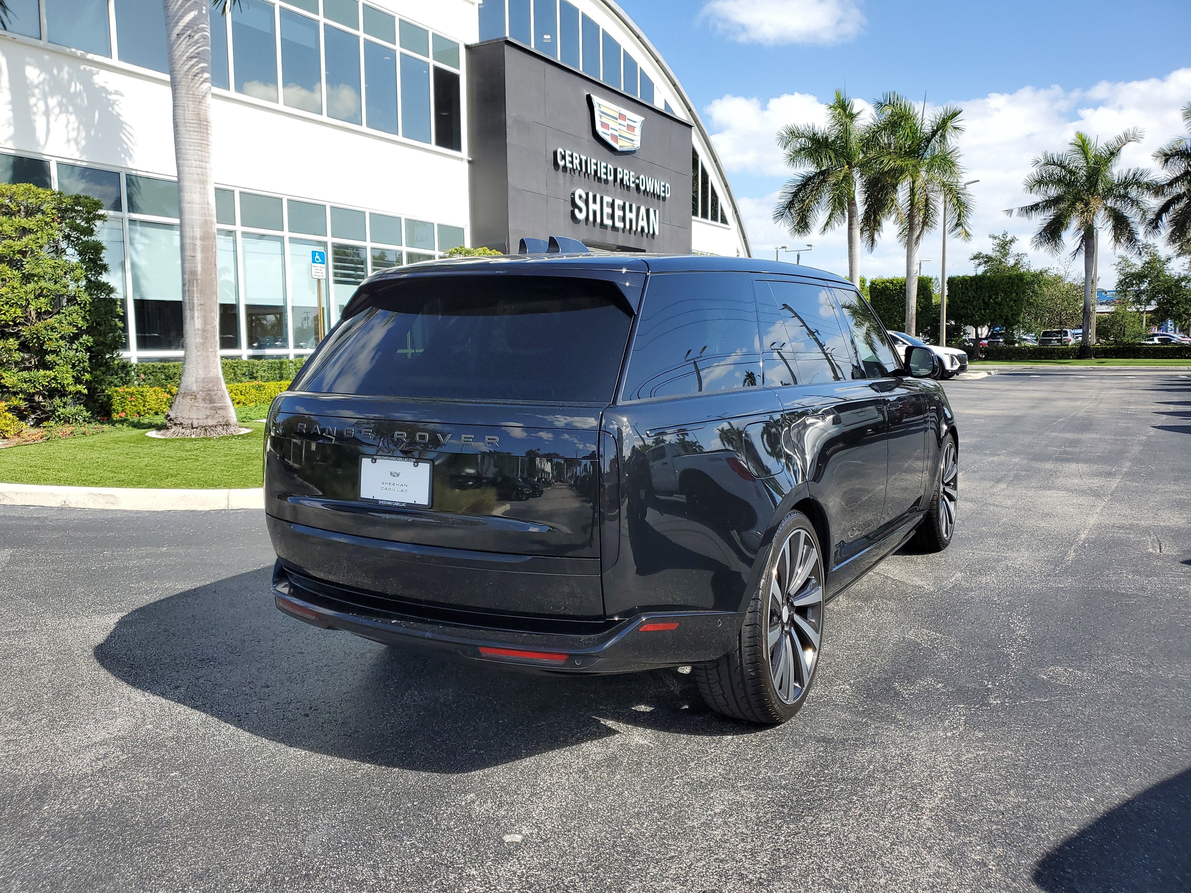 2023 Land Rover Range Rover SE