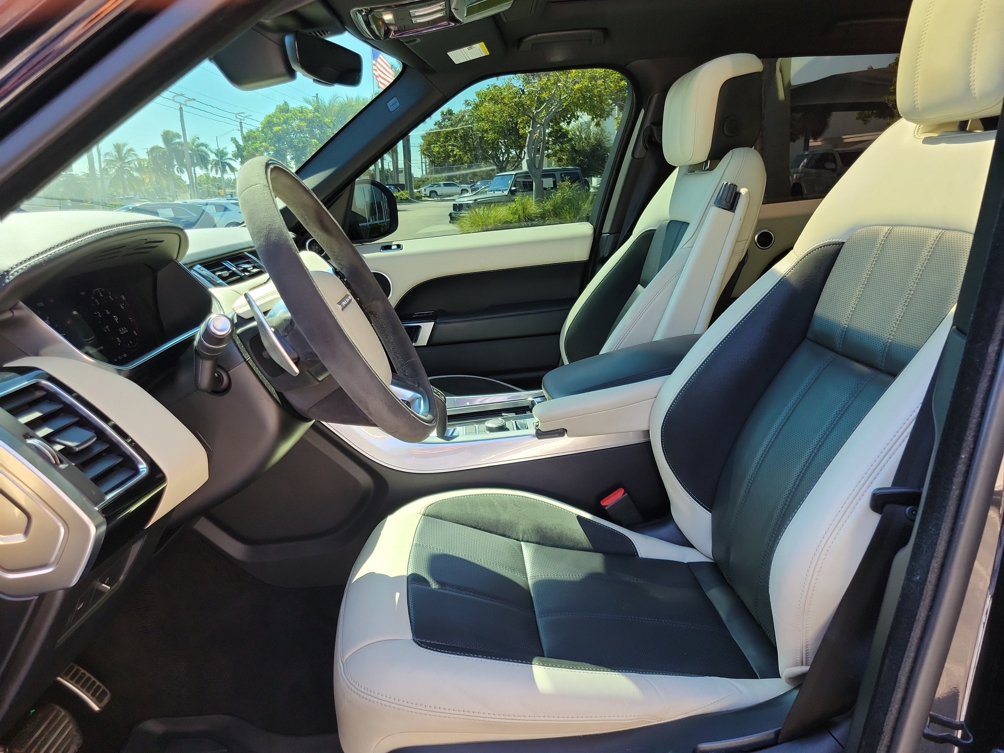2020 Land Rover Range Rover Sport HST