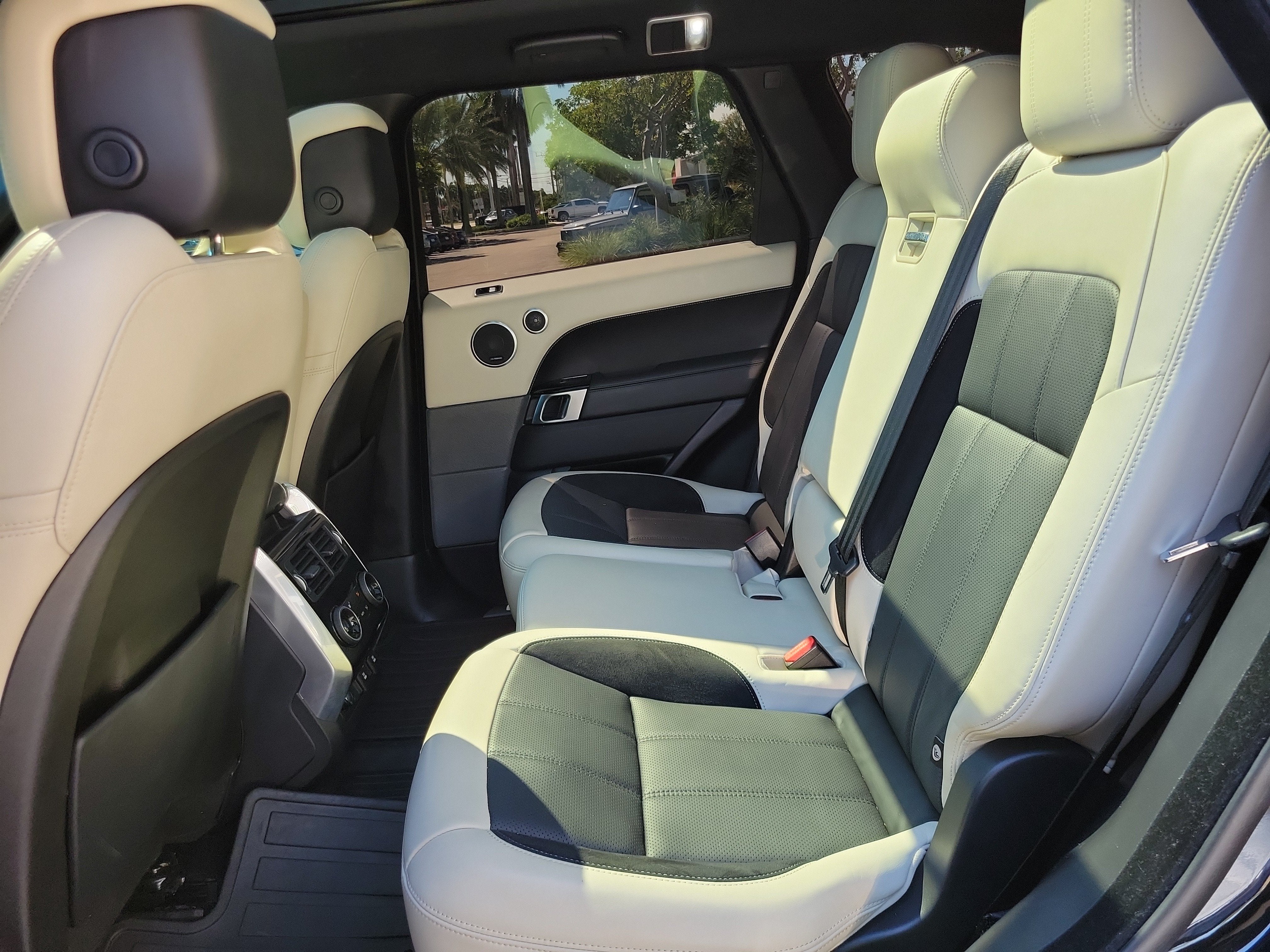 2020 Land Rover Range Rover Sport HST