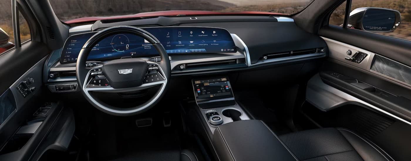 Black dash in a 2026 Cadillac VISTIQ.
